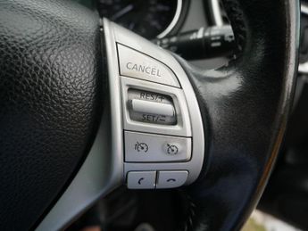 NISSAN QASHQAI 1.6 dCi Tekna SUV 5dr Diesel XTRON 2WD Euro 6 (s/s) (130 ps)
