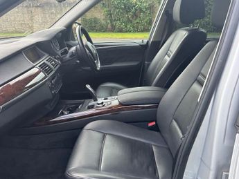 BMW X5 3.0 XDRIVE30D SE 5d 232 BHP