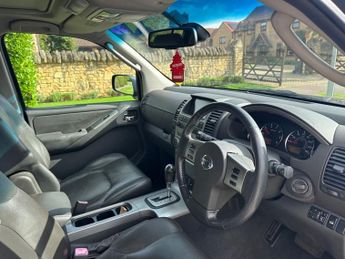 NISSAN PATHFINDER 2.5 AVENTURA DCI 5d 169 BHP