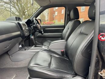 FORD RANGER 3.0 THUNDER 4X4 LWB D/C 2d 156 BHP