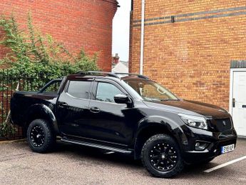 Nissan Navara 2.3 dCi N-Guard Pickup Double Cab 4dr Diesel Auto 4WD Euro 6 (19