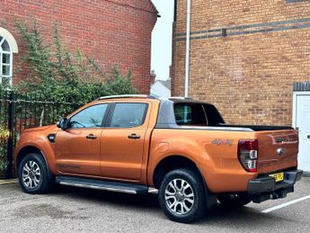 FORD RANGER 3.2 TDCi Wildtrak Pickup Double Cab 4dr Diesel Auto 4WD Euro 5 (