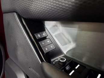 LAND ROVER RANGE ROVER VELAR 2.0 D180 R-Dynamic S SUV 5dr Diesel Auto 4WD Euro 6 (s/s) (180 p