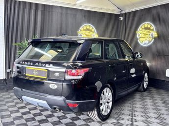 LAND ROVER RANGE ROVER SPORT 3.0 SD V6 HSE SUV 5dr Diesel Auto 4WD Euro 6 (s/s) (306 ps)