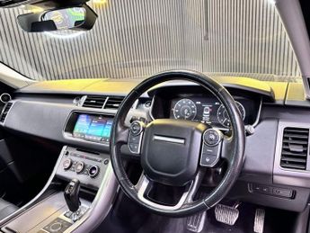 LAND ROVER RANGE ROVER SPORT 3.0 SD V6 HSE SUV 5dr Diesel Auto 4WD Euro 6 (s/s) (306 ps)