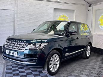 LAND ROVER RANGE ROVER 4.4 SD V8 Vogue SUV 5dr Diesel Auto 4WD Euro 6 (s/s) (339 ps)