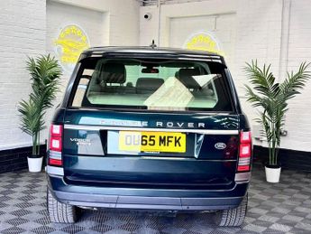 LAND ROVER RANGE ROVER 4.4 SD V8 Vogue SUV 5dr Diesel Auto 4WD Euro 6 (s/s) (339 ps)