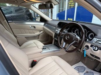MERCEDES-BENZ E-CLASS 3.0 E350 V6 BlueTEC AMG Night Edition Saloon 4dr Diesel G-Tronic
