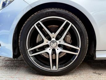 MERCEDES-BENZ E-CLASS 3.0 E350 V6 BlueTEC AMG Night Edition Saloon 4dr Diesel G-Tronic