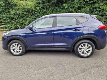 HYUNDAI TUCSON 1.6 CRDi MHEV SE Nav SUV 5dr Diesel Hybrid DCT Euro 6 (s/s) (136