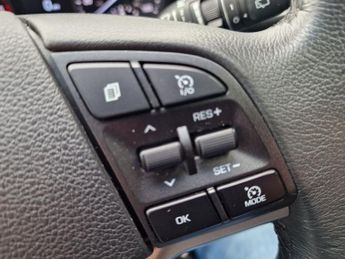 HYUNDAI TUCSON 1.6 CRDi MHEV SE Nav SUV 5dr Diesel Hybrid DCT Euro 6 (s/s) (136