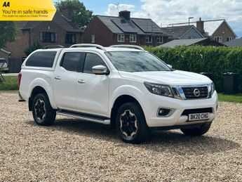 Nissan Navara 2.3 dCi Tekna Pickup Double Cab 4dr Diesel Manual 4WD Euro 6 (s/