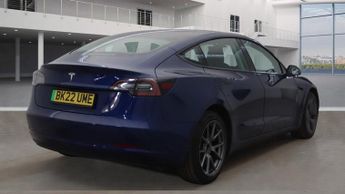 TESLA Model 3 Standard Range Plus Saloon 4dr Electric Auto RWD (241 bhp)