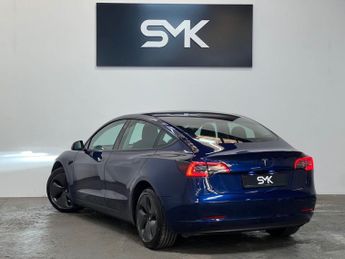 TESLA Model 3 Standard Range Plus Saloon 4dr Electric Auto RWD (241 bhp)