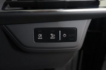 AUDI E-TRON GT 93.4kWh Auto quattro 4dr