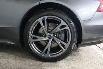 AUDI E-TRON GT 93.4kWh Auto quattro 4dr