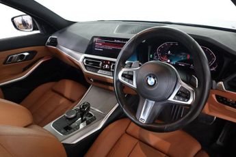 BMW 3 SERIES 2.0 330i M Sport Auto Euro 6 (s/s) 4dr