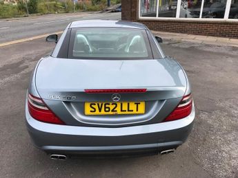 MERCEDES-BENZ SLK 1.8 SLK200 BlueEfficiency AMG Sport Convertible 2dr Petrol G-Tro