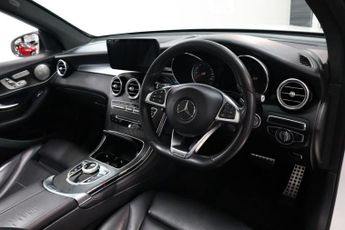 MERCEDES-BENZ GLC 2.1 GLC250d AMG Line (Premium) SUV 5dr Diesel G-Tronic+ 4MATIC E