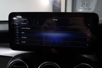 MERCEDES-BENZ GLC 2.1 GLC250d AMG Line (Premium) SUV 5dr Diesel G-Tronic+ 4MATIC E