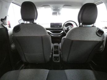 FIAT 500E 42kWh Icon Hatchback 3dr Electric Auto (118 ps)