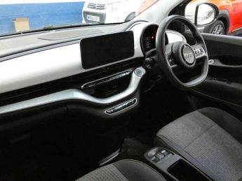 FIAT 500E 42kWh Icon Hatchback 3dr Electric Auto (118 ps)