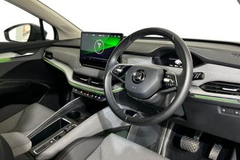SKODA ENYAQ IV 62kWh 60 SUV 5dr Electric Auto (DC120kW) (179 ps) 1 Owner / Low 