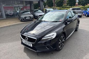 VOLVO V40 CROSS COUNTRY 1.5 T3 GPF Pro Hatchback 5dr Petrol Auto Euro 6 (s/s) (152 ps) L