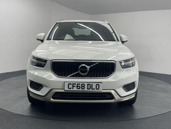 VOLVO XC40 2.0 D3 Momentum SUV 5dr Diesel Auto Euro 6 (s/s) (150 ps)
