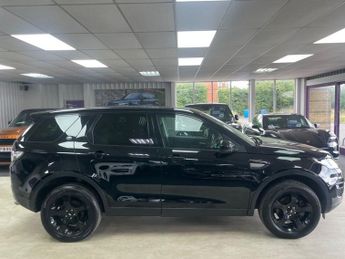 LAND ROVER DISCOVERY SPORT 2.0 eD4 SE Tech SUV 5dr Diesel Manual Euro 6 (s/s) (5 Seat) (150