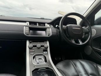 LAND ROVER RANGE ROVER EVOQUE 2.2 SD4 Dynamic SUV 5dr Diesel Auto 4WD Euro 5 (190 ps)
