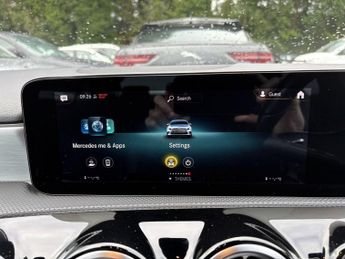MERCEDES-BENZ A-CLASS 1.3 A250e 15.6kWh AMG Line (Premium 2) Saloon 4dr Petrol Plug-in