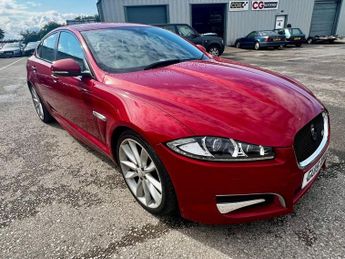 JAGUAR XF 3.0d S V6 Portfolio Saloon 4dr Diesel Auto Euro 5 (s/s) (275 ps)