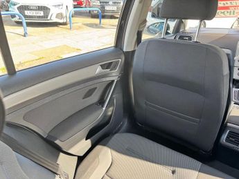 VOLKSWAGEN GOLF 1.6 TDI BlueMotion Tech Match Edition Hatchback 5dr Diesel DSG E