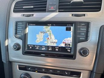 VOLKSWAGEN GOLF 1.6 TDI BlueMotion Tech Match Edition Hatchback 5dr Diesel DSG E