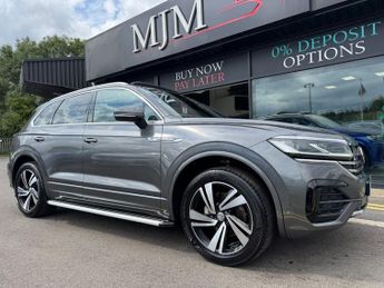 Volkswagen Touareg 3.0 TDI V6 R-Line Tech SUV 5dr Diesel Tiptronic 4Motion Euro 6 (