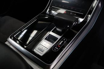 AUDI Q8 3.0 TDI V6 50 S line SUV 5dr Diesel Tiptronic quattro Euro 6 (s/