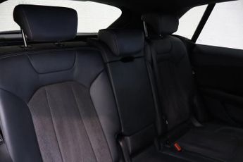 AUDI Q8 3.0 TDI V6 50 S line SUV 5dr Diesel Tiptronic quattro Euro 6 (s/