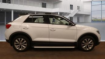 VOLKSWAGEN T-ROC 1.5 TSI GPF EVO Design SUV 5dr Petrol DSG Euro 6 (s/s) (150 ps)
