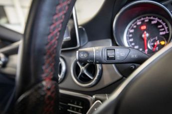 MERCEDES-BENZ CLA 2.1 CLA220d AMG Line Shooting Brake 5dr Diesel 7G-DCT Euro 6 (s/