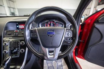 VOLVO XC60 2.4 D4 R-Design Lux Nav SUV 5dr Diesel Auto AWD Euro 6 (s/s) (19
