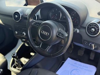 AUDI A1 1.6 TDI Sport Sportback 5dr Diesel Manual Euro 5 (s/s) (105 ps)
