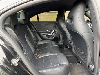 MERCEDES-BENZ CLA 2.0 CLA35 AMG (Premium) Coupe 4dr Petrol 7G-DCT 4MATIC Euro 6 (s