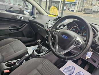 FORD FIESTA 1.0T EcoBoost Titanium Hatchback 3dr Petrol Manual Euro 5 (s/s) 