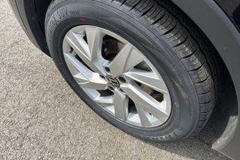 VOLKSWAGEN TIGUAN 1.5 TSI Life SUV 5dr Petrol Manual Euro 6 (s/s) (150 ps)