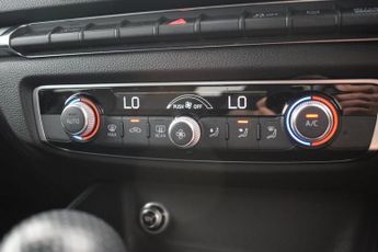 AUDI A3 1.0 TFSI Black Edition Sportback 5dr Petrol S Tronic Euro 6 (s/s