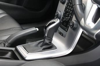 VOLVO V40 1.5 T2 GPF Inscription Hatchback 5dr Petrol Auto Euro 6 (s/s) (1