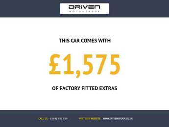 VOLVO V40 1.5 T2 GPF Inscription Hatchback 5dr Petrol Auto Euro 6 (s/s) (1