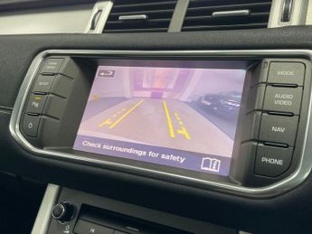 LAND ROVER RANGE ROVER EVOQUE 2.2 SD4 Dynamic SUV 5dr Diesel Auto 4WD Euro 5 (190 ps)
