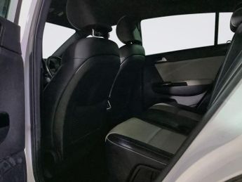 KIA SPORTAGE 1.7 CRDi GT-Line SUV 5dr Diesel DCT Euro 6 (s/s) (139 bhp)